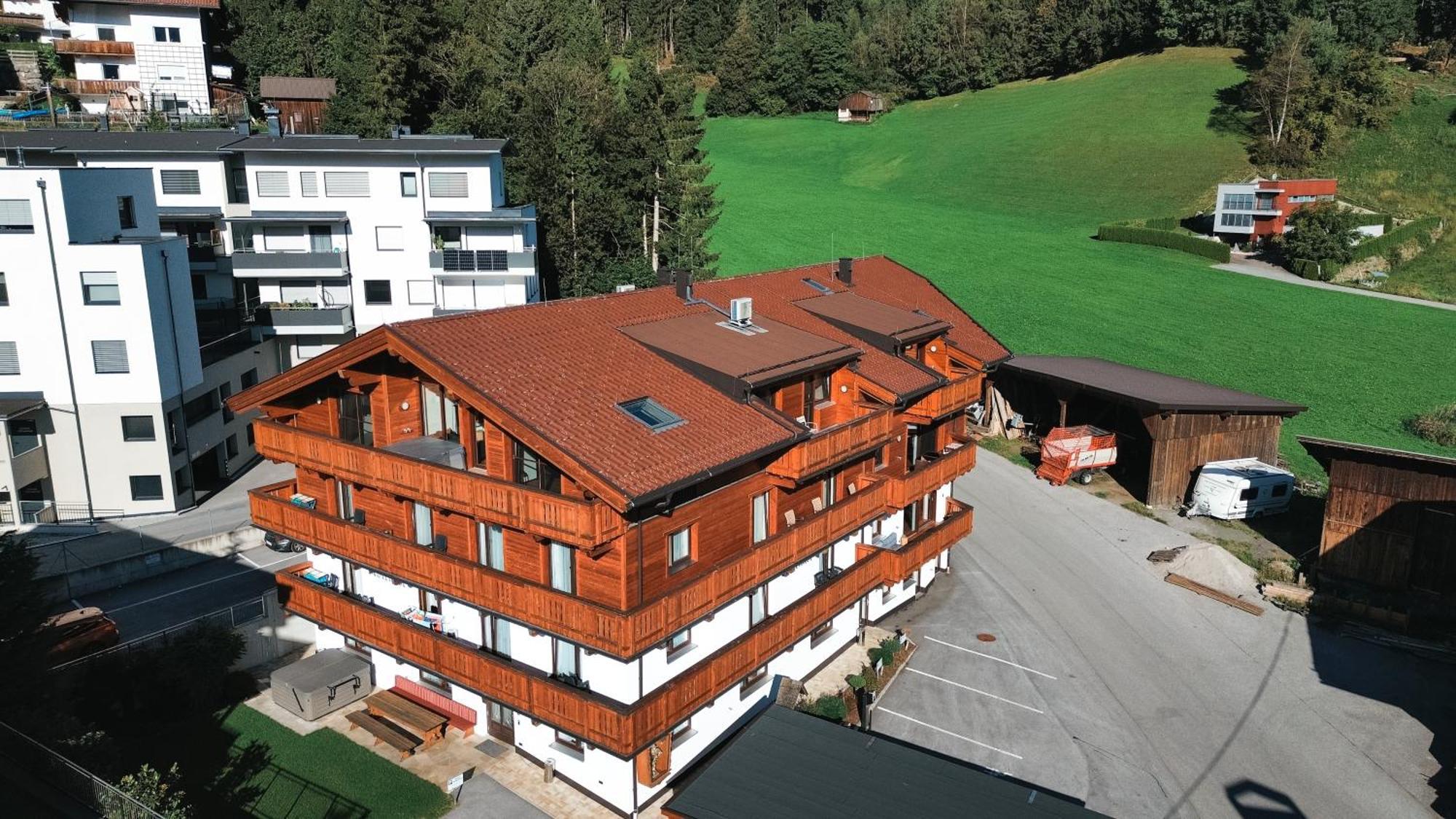 Oldwood Chalet - Balcony & Car Park By Alpenluxus Appartements Fügen Eksteriør billede